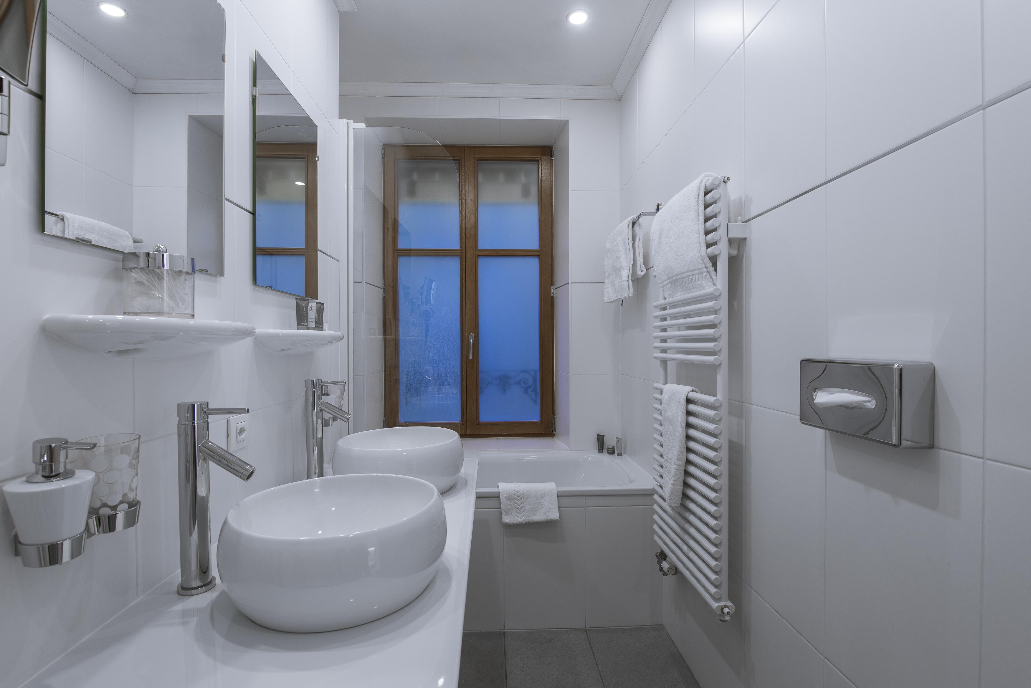 La Cour Des Augustins Boutique Gallery Design Hotel Женева Экстерьер фото
