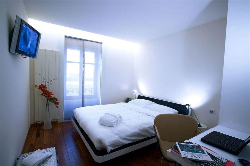 La Cour Des Augustins Boutique Gallery Design Hotel Женева Экстерьер фото