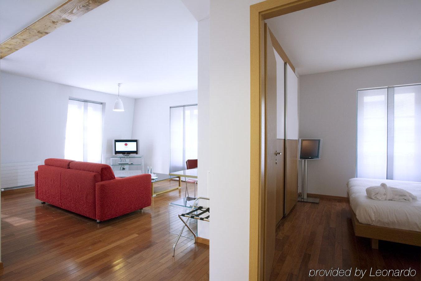 La Cour Des Augustins Boutique Gallery Design Hotel Женева Номер фото