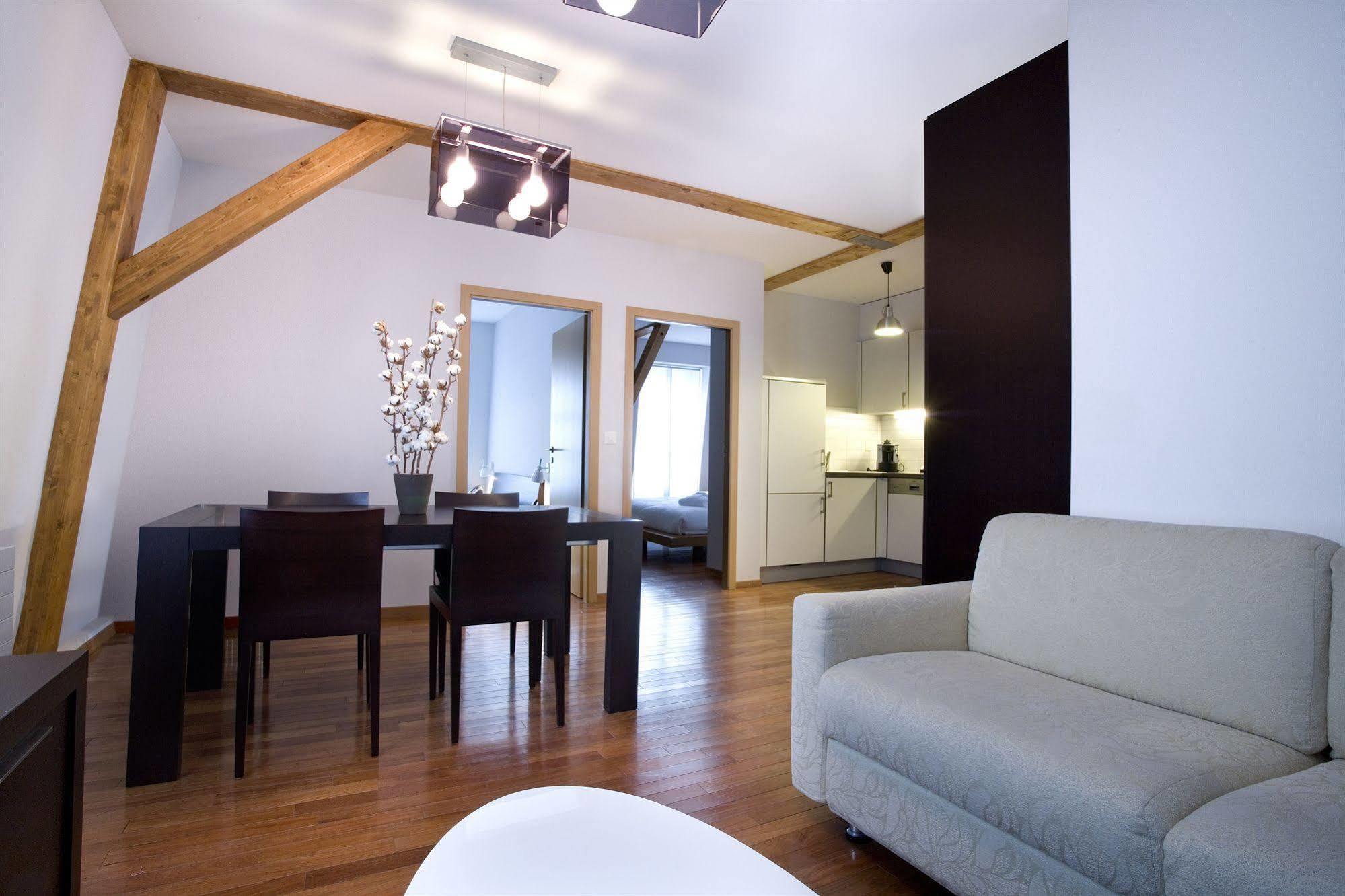 La Cour Des Augustins Boutique Gallery Design Hotel Женева Номер фото